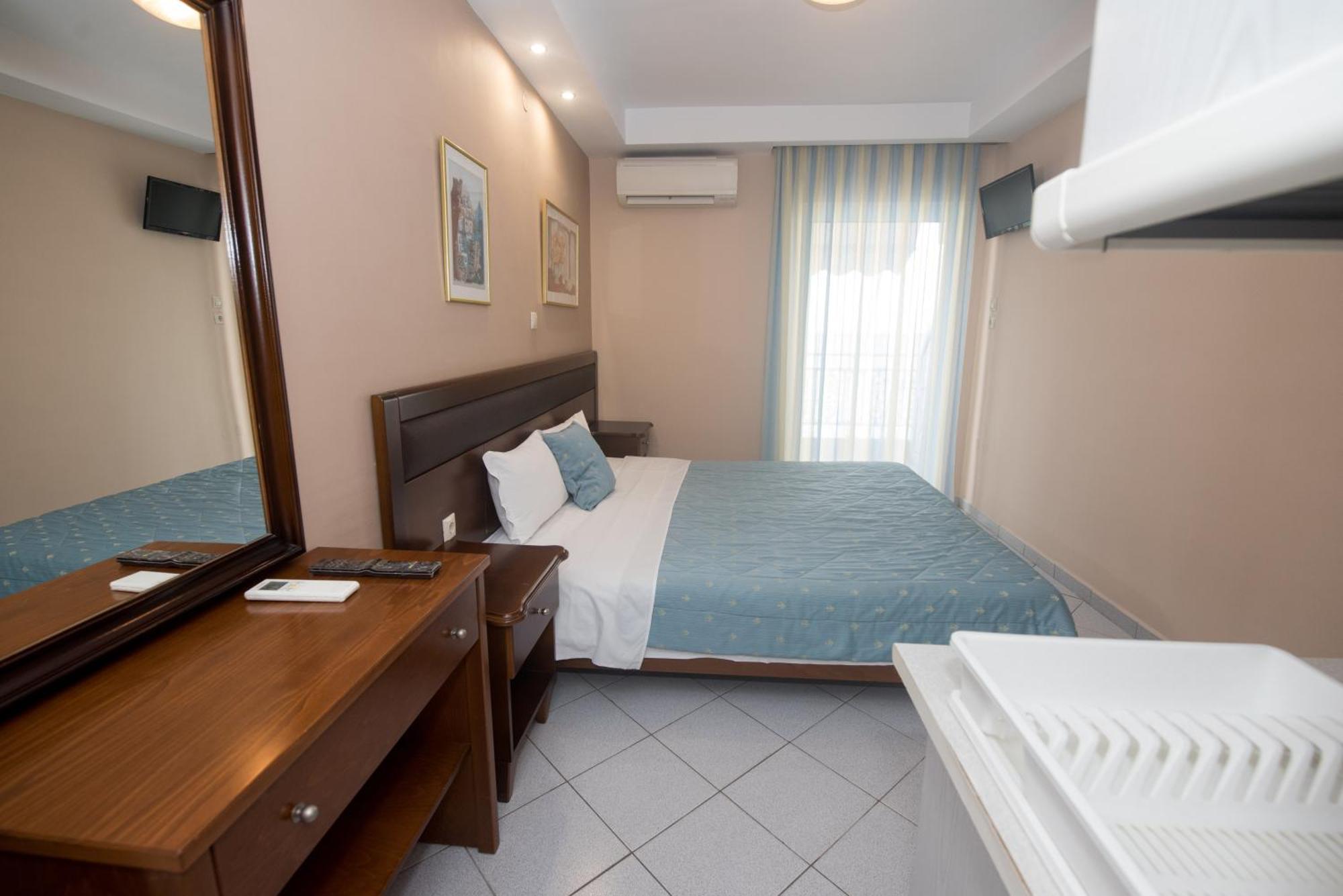 Aris Aparthotel Paralía Kültér fotó