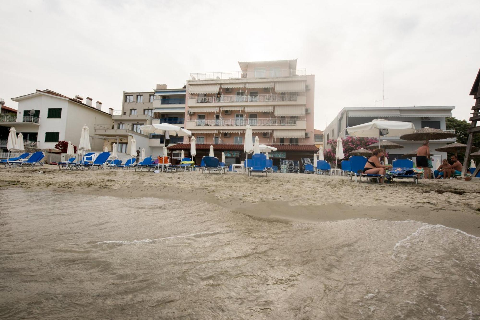 Aris Aparthotel Paralía Kültér fotó