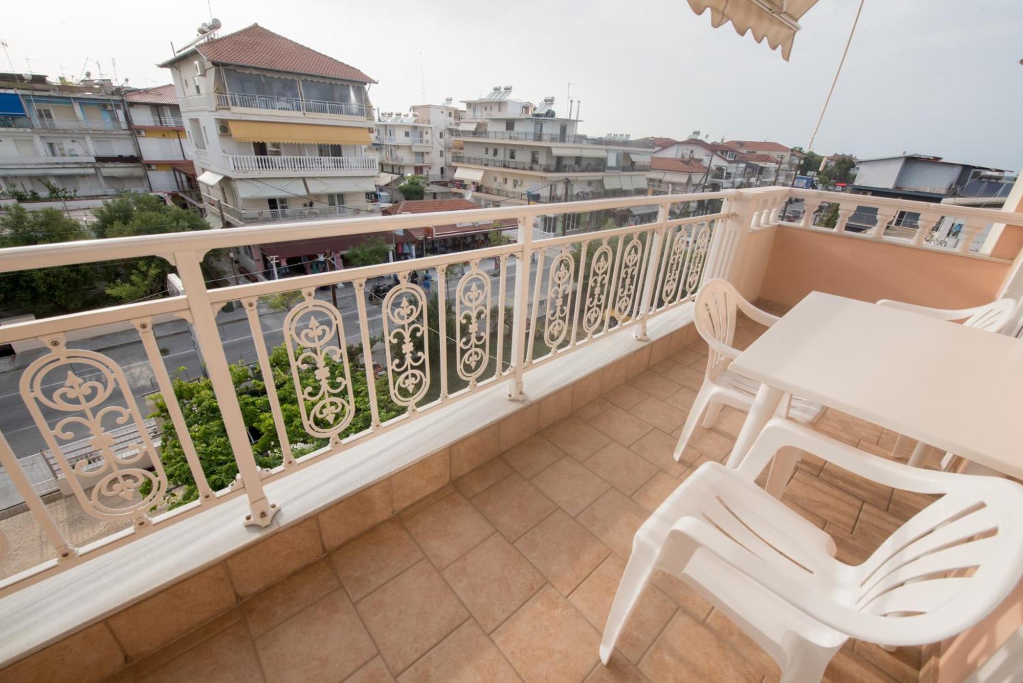 Aris Aparthotel Paralía Kültér fotó